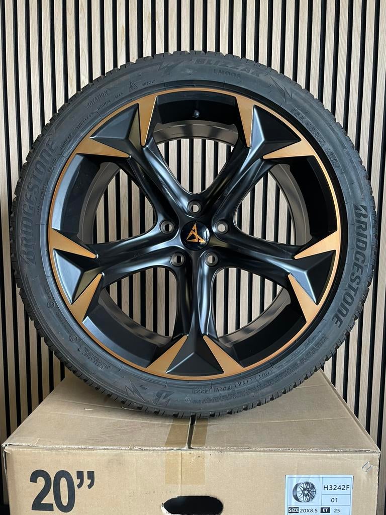 19 inch Cupra Formentor velgen 5x112 + bridgestone, 19 inch, 255 mm, Banden en Velgen, Nieuw