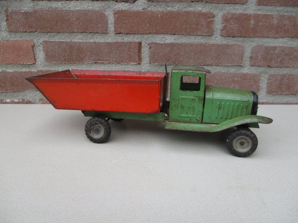 Antieke metalen vrachtwagen., Ophalen of Verzenden