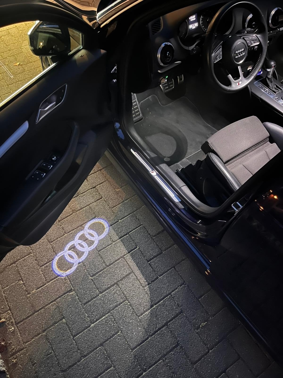 audi logo led instapverlichting nieuw, Auto-onderdelen, Ophalen of Verzenden, Nieuw, Audi