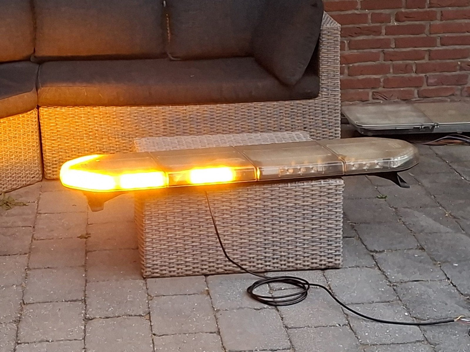 Zwaailicht oranje flitsbalk zwaailamp lichtbalk zwaaibalk, Ophalen