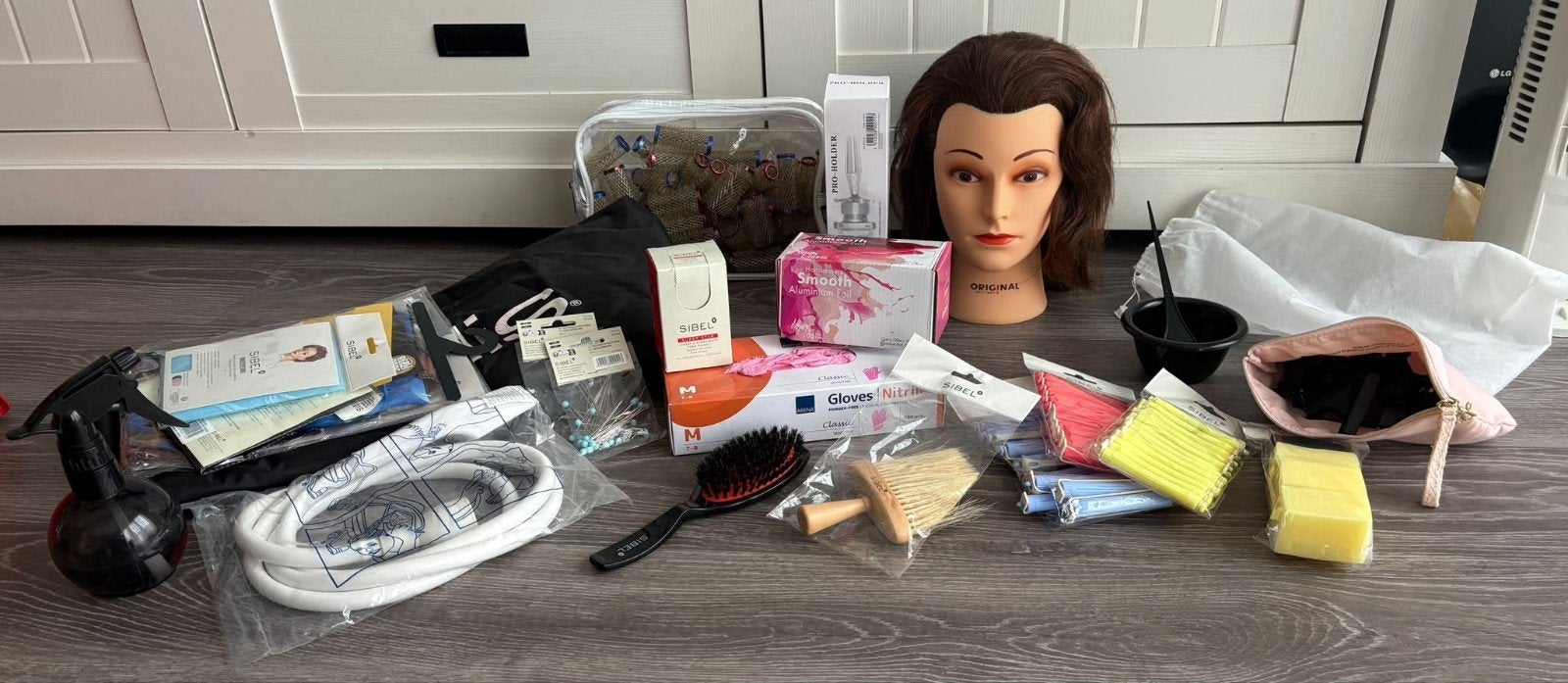 Complete kappersset met oefenhoofd en accessoires, Ophalen of Verzenden, Zo goed als nieuw, Overige typen