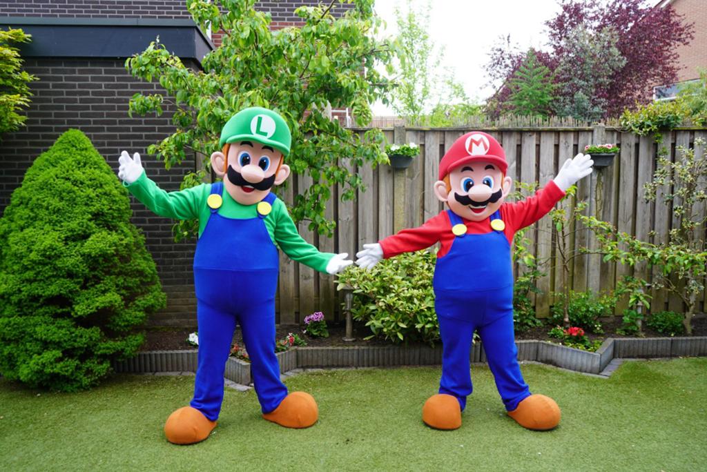 SUPER MARIO & LUIGI MASCOTTES‼️, Ophalen, Verjaardag
