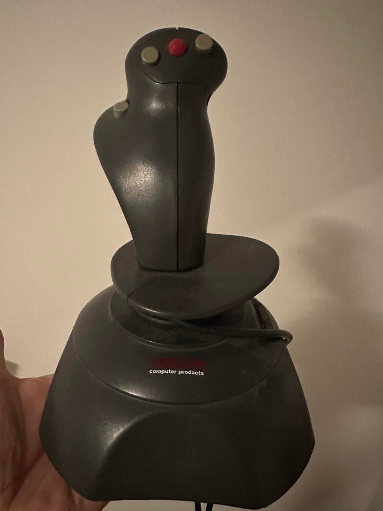 Te koop legato joystick, Computers en Software, Ophalen of Verzenden, Zo goed als nieuw