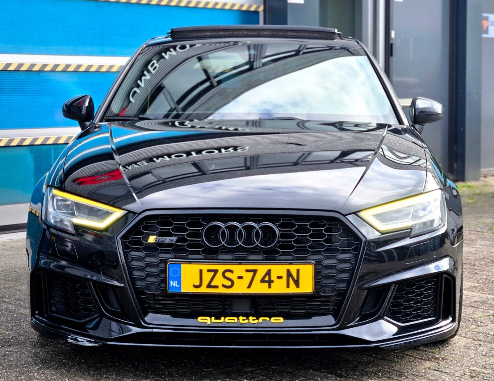 Audi RS3 2.5 270KW Sportback 2020 Zwart Pano Remus Uitlaat, Automaat, RS3, 1505 kg, Zwart