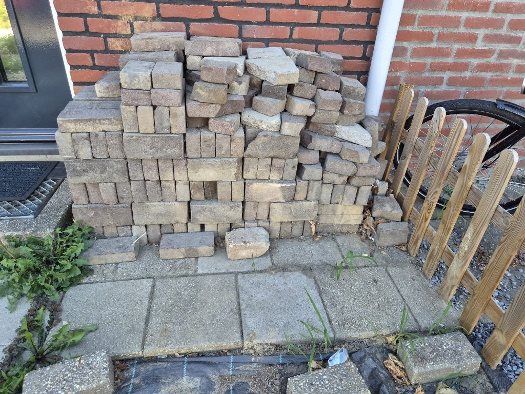 Gratis bakstenen, Ophalen, Bakstenen