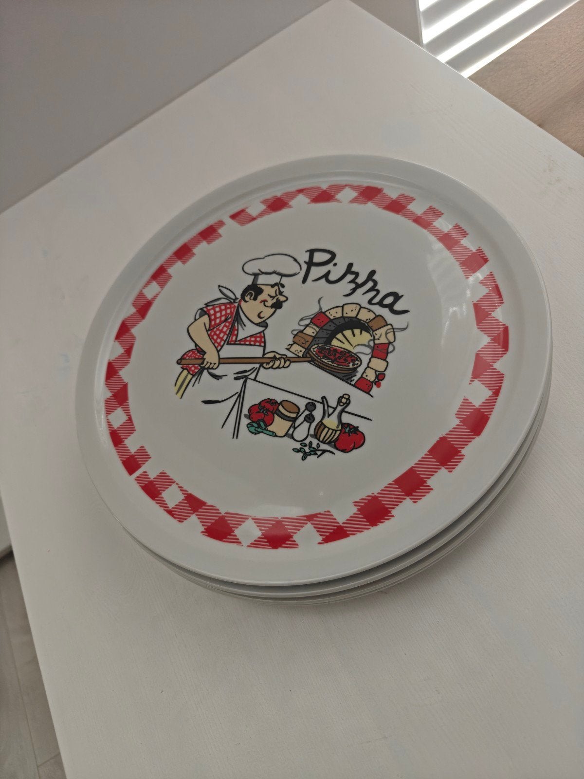 4x Pizza borden - Zo goed als nieuw, Ophalen, Zo goed als nieuw, Keramiek, Bord(en)