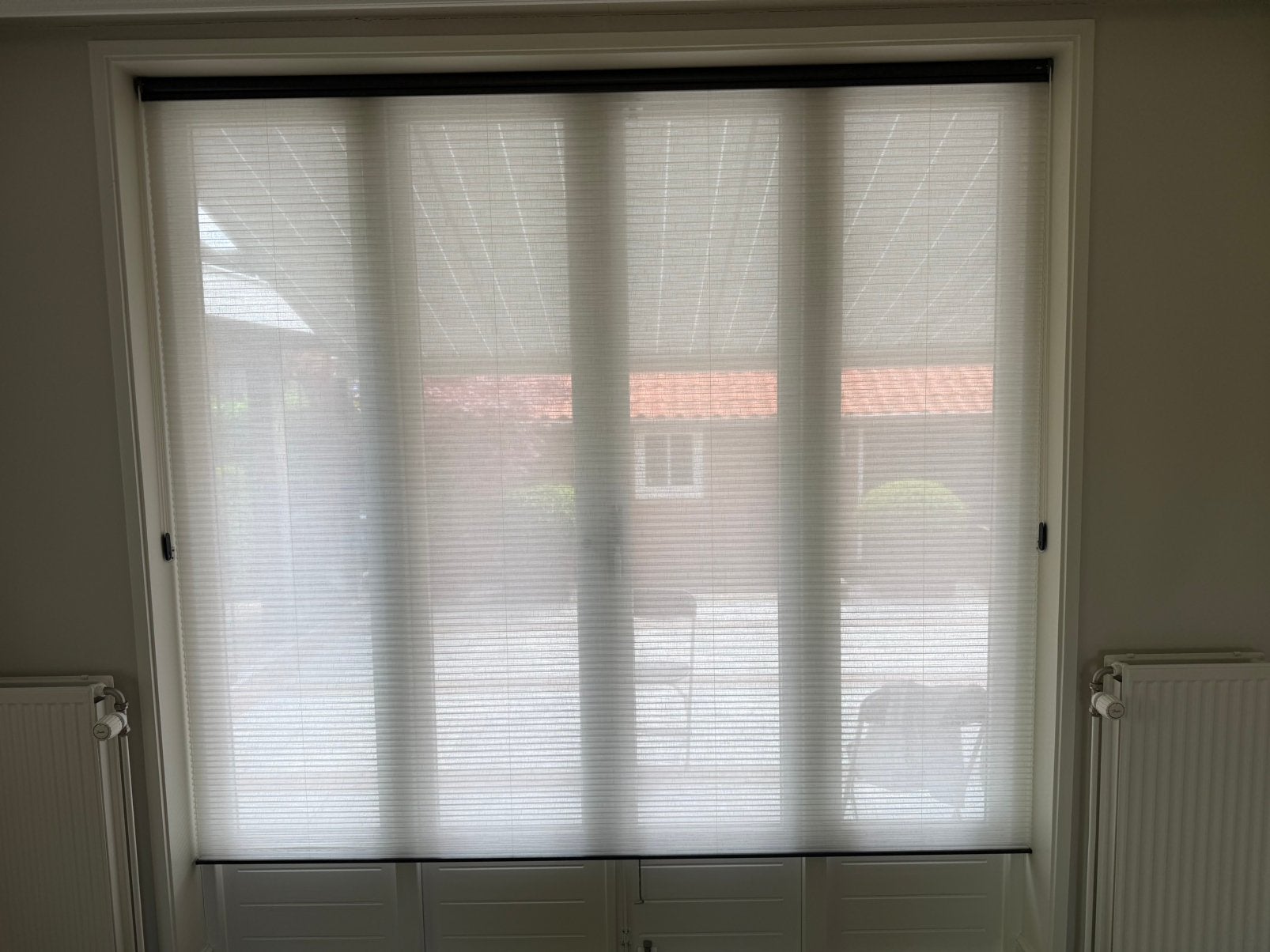 Mooie plissé raambekleding van luxaflex, Huis en Inrichting, Stoffering | Gordijnen en Lamellen, Luxaflex, Ophalen, Zo goed als nieuw