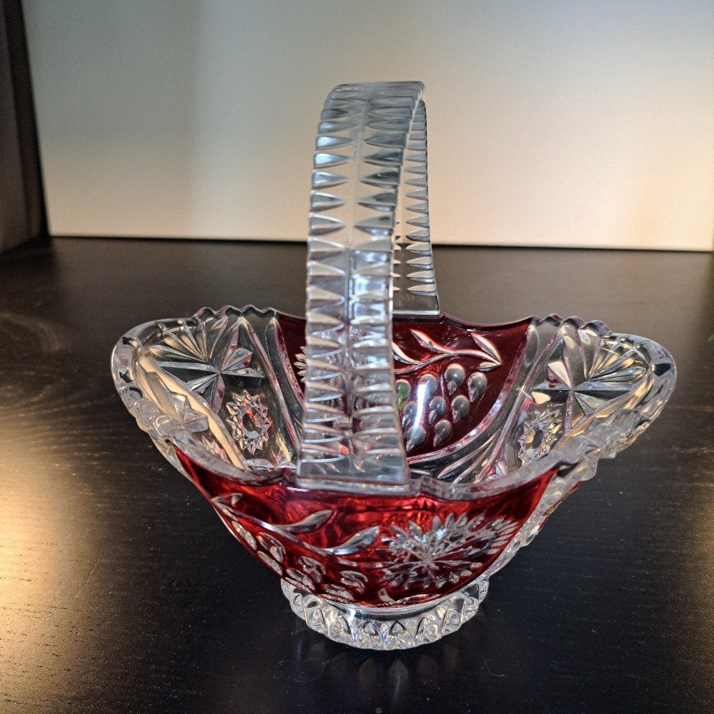 Boheems kristal schaal Anna Hütte.Robijnrood, Ophalen of Verzenden, Overige stijlen, Glas, Schaal of Schalen
