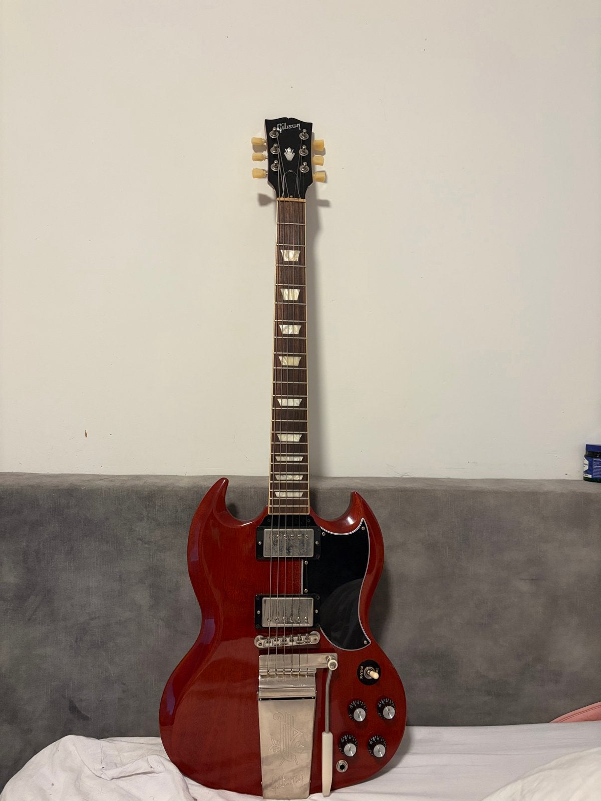 Gibson SG '61 Maestro Vibrola RUIL VOOR FLYING V/ES339, Muziek en Instrumenten, Ophalen of Verzenden, Zo goed als nieuw, Solid body