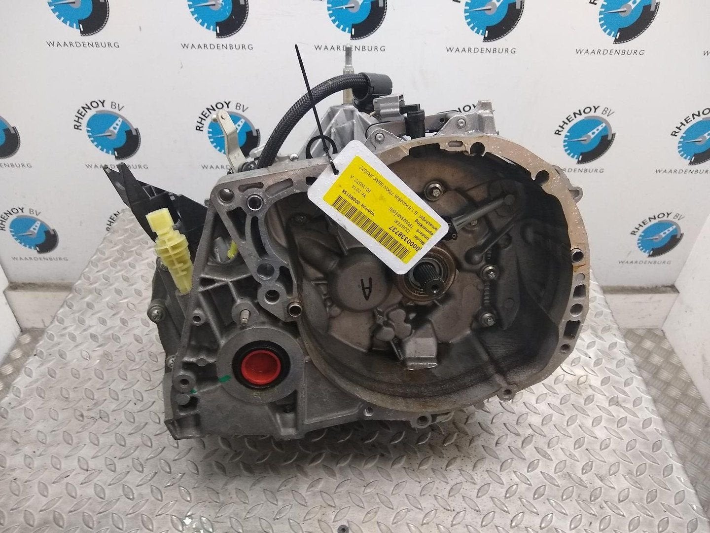 DACIA DUSTER H79 TRANSMISSIE / VERSNELLINGSBAK 1344110772,, Ophalen of Verzenden, Gebruikt, ARN erkend