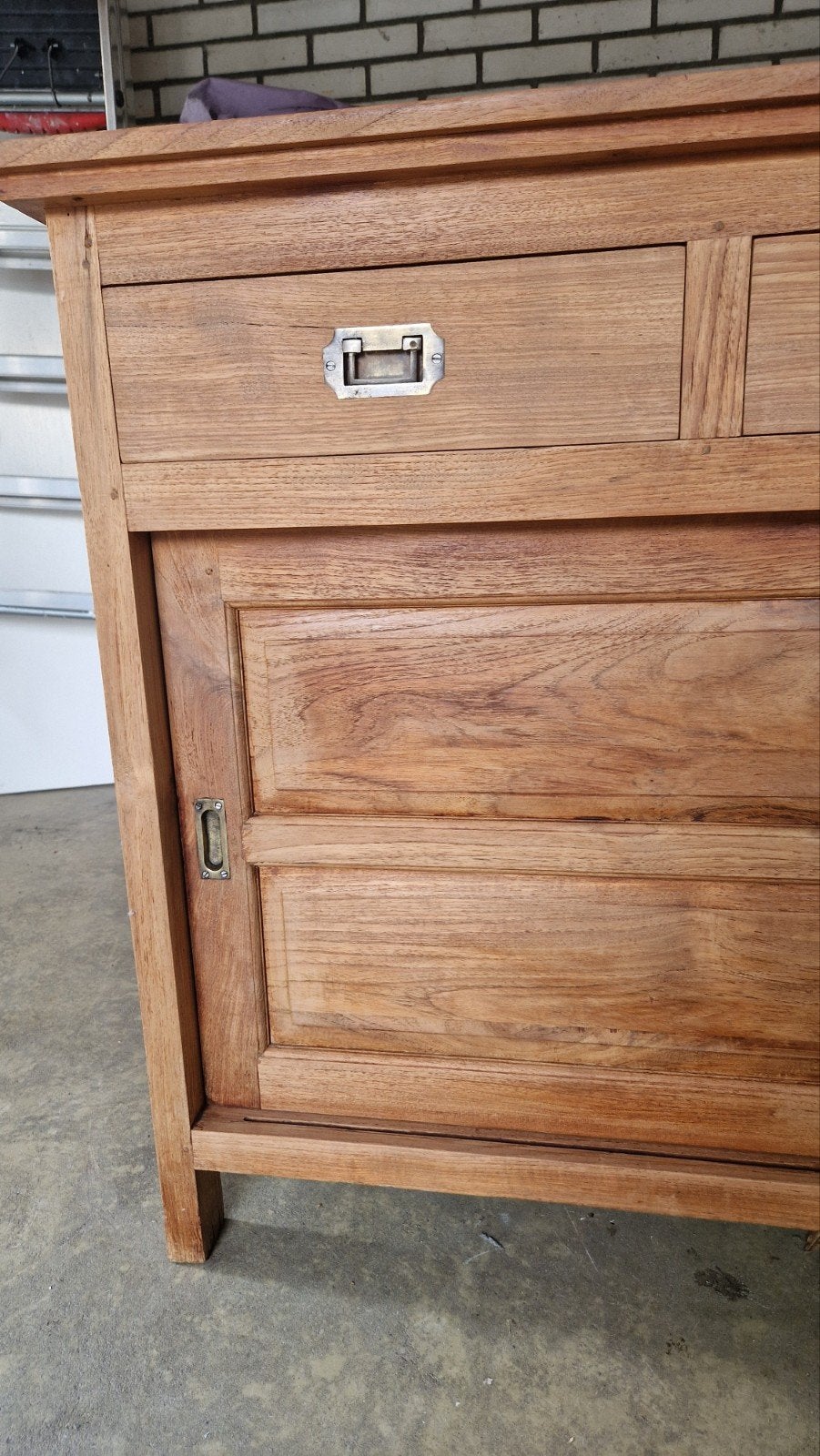 Dressoir kast teak, met twee schuifdeuren en vier lades, Ophalen, Zo goed als nieuw, 25 tot 50 cm, 200 cm of meer