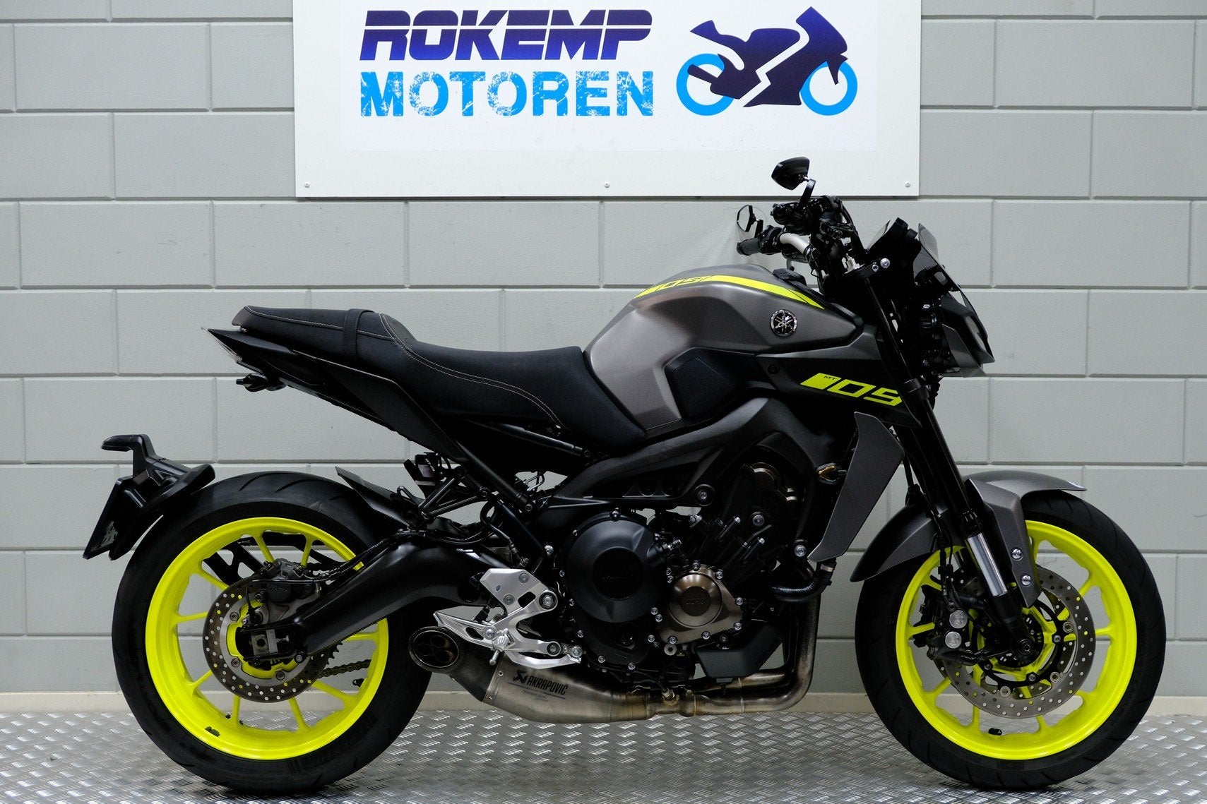 Yamaha MT-09 (bj 2018), Klantenservice@yamaha-motor.nl, Koolhovenlaan 101
1119 NC  Schiphol-Rijk, NL, Naked bike, Yamaha Motor Europe N.V.