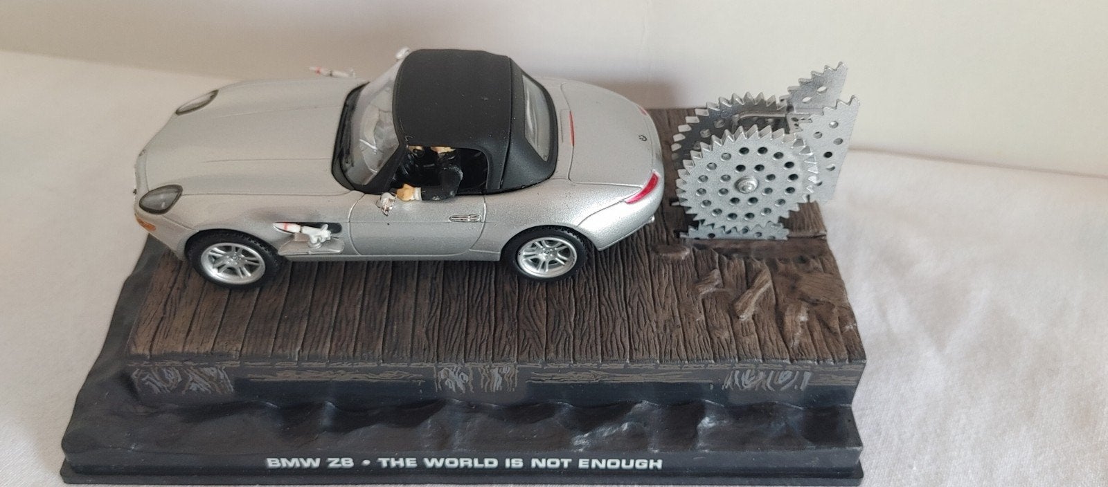 James bond Collection 1:43 BMW Z8, Hobby en Vrije tijd, Modelauto's | 1:43, Verzenden, Zo goed als nieuw, Auto, Overige merken