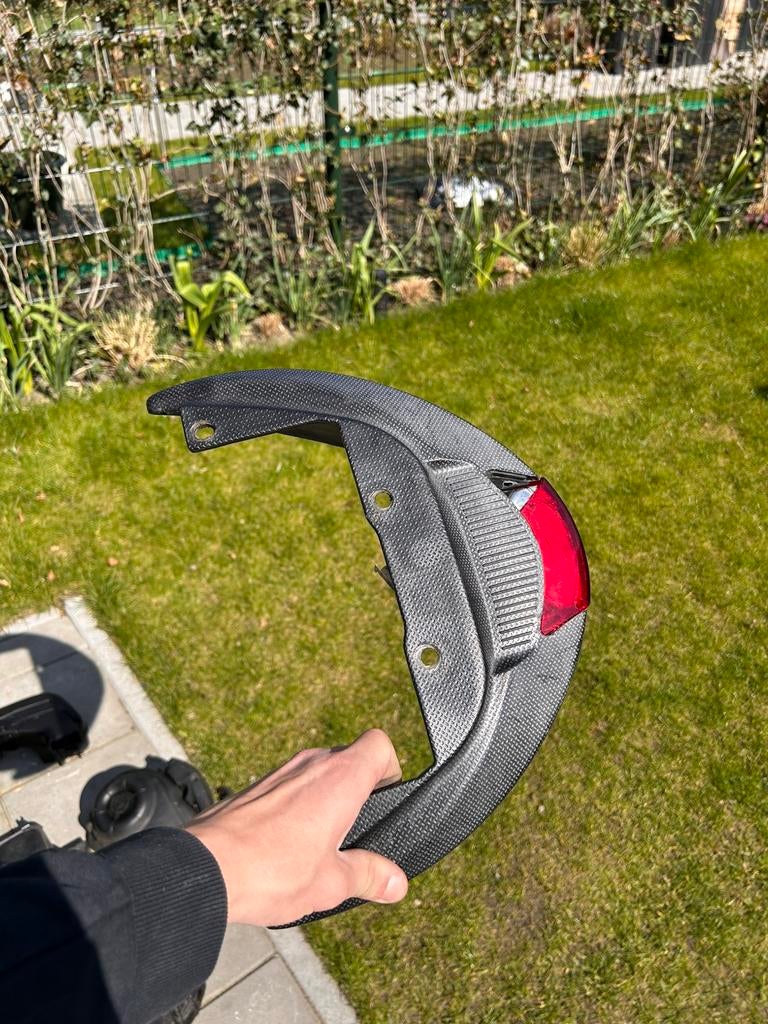 Piaggio zip 2000 spoiler, Ophalen of Verzenden