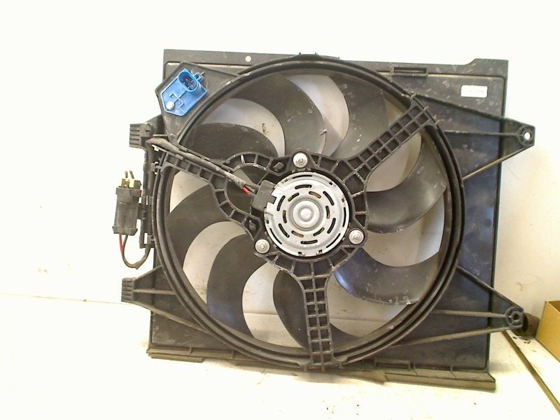 Koelventilator Fiat 500 (312) (2007-07/..) 51967474, FCA Germany GmbH, Gebruikt, IPC D1-09 Bahnhofsplatz, Rüsselsheim am Main 65423, , Duitsland
