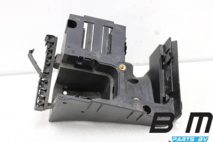 Houder voor zekeringkast VW Golf Plus 5 1K0907361B, Gebruikt