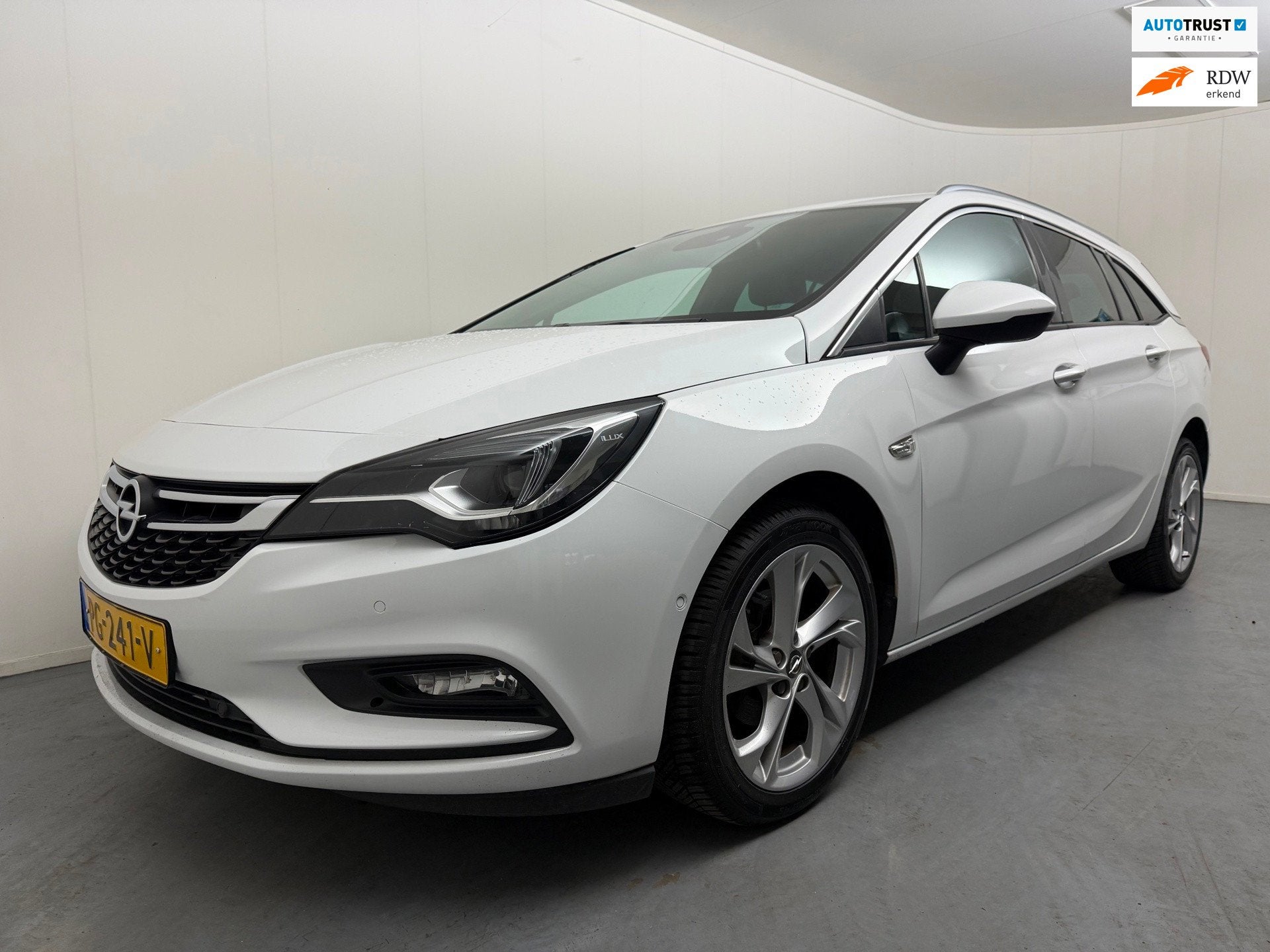 Opel Astra Sports Tourer 1.4 Innovation, Voorwielaandrijving, Gebruikt, Euro 6, 4 cilinders