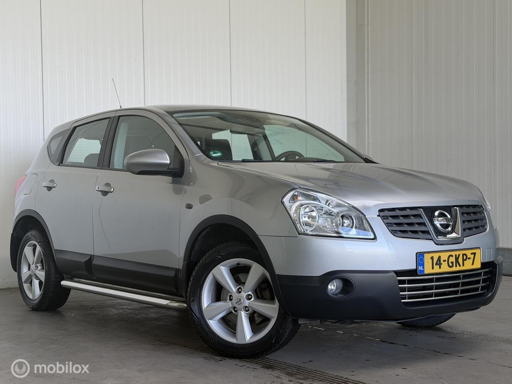 Nissan Qashqai 2.0 Tekna Pack Pano|Trekhaak|PDC, Voorwielaandrijving, Gebruikt, 4 cilinders, Bedrijf