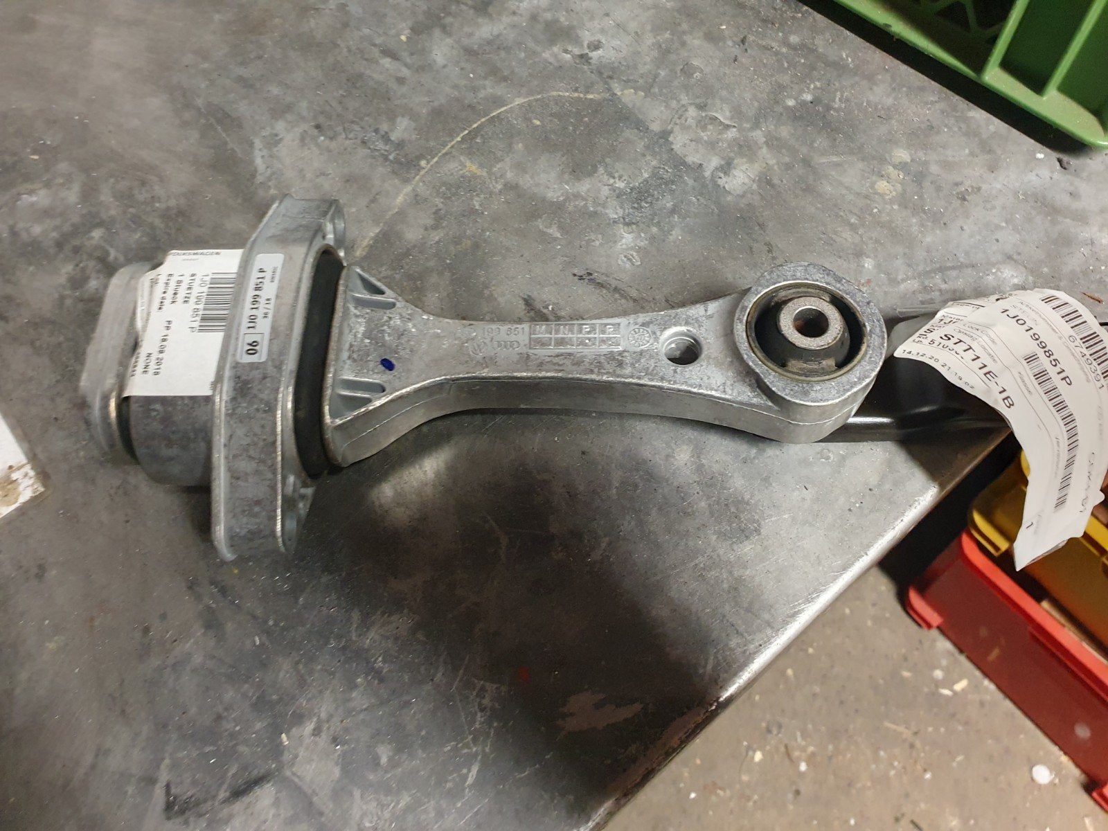 Versnellingsbaksteun Vag 1J0199851P, Ophalen of Verzenden, Nieuw, Audi