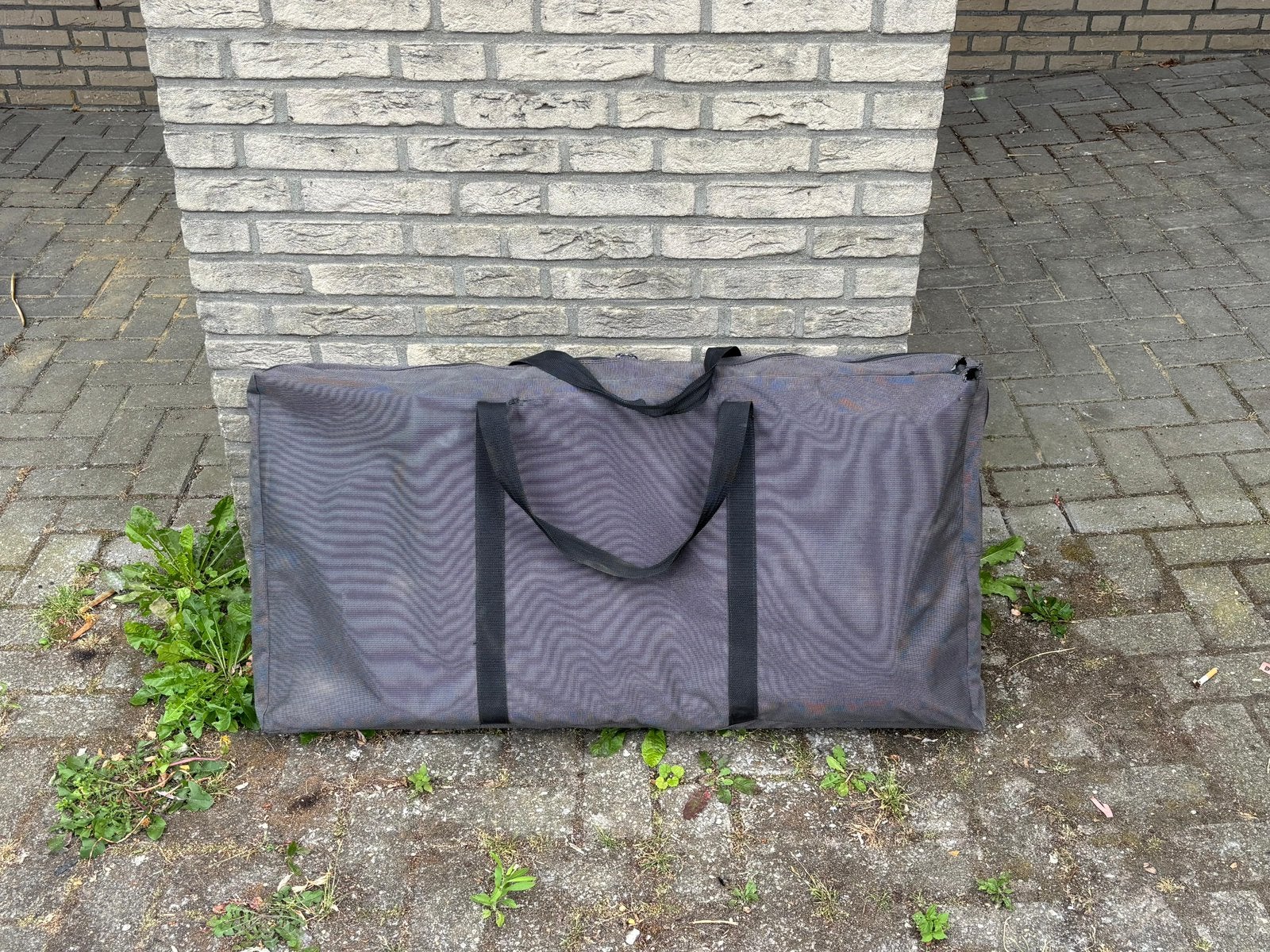 Mooie stabiele camping tafel, Ophalen