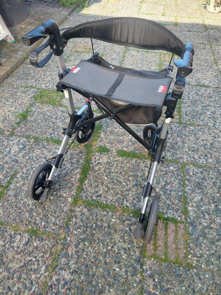 Rollator ligtgewicht, Ophalen of Verzenden, Lichtgewicht, Zo goed als nieuw