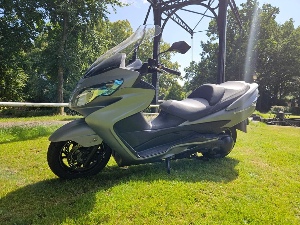 Suzuki Burgman 400n - Comfortabel en Krachtig, Motoren, Motoren | Suzuki, Particulier, Scooter