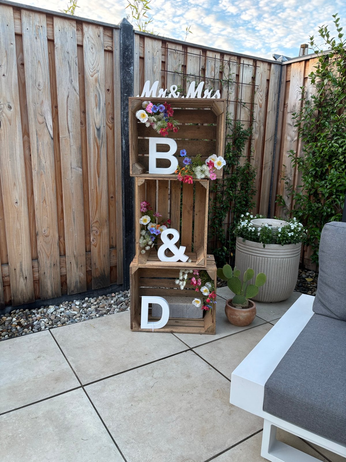 3 Grote Fruitkisten met Belettering en Nepbloemen, Ophalen, Hout, Gebruikt, Meerkleurig