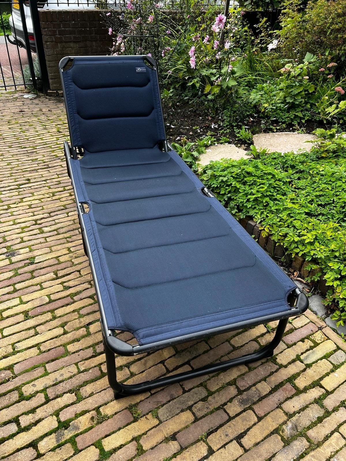 Bardani Ligbed - Verstelbaar en Inklapbaar, Tuin en Terras, Ophalen, Zo goed als nieuw, Metaal, Inklapbaar