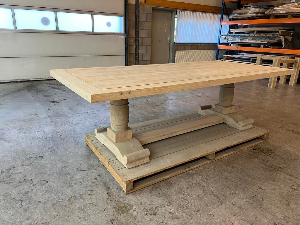 Antieke kloostertafel van essenhout, Antiek en Kunst, Antiek | Meubels | Tafels, Ophalen