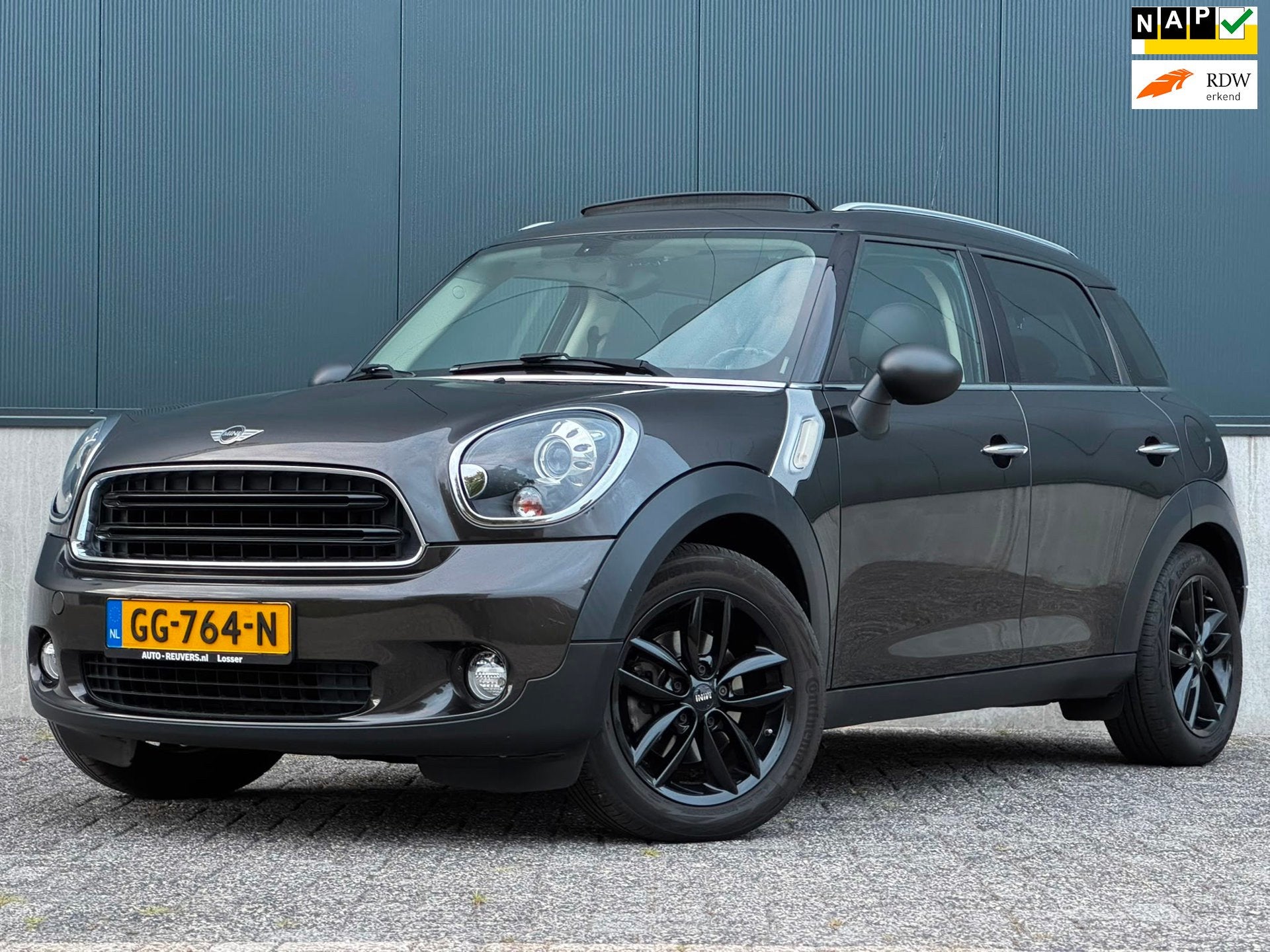 Mini Countryman 1.6 One Knockout Edition|PANO|XENON|NAVI|LED, Gebruikt, Euro 6, Bedrijf, SUV of Terreinwagen