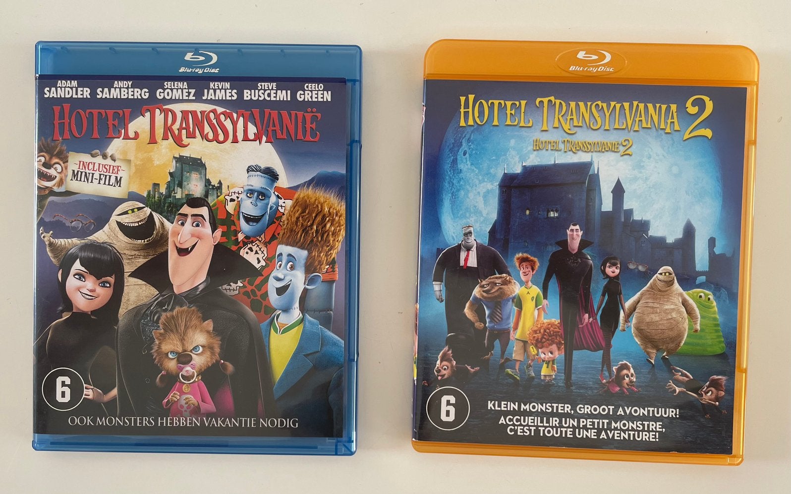 Hotel Transylvania 1 & 2 Blu-ray – Complete Set – Nederlands, Ophalen of Verzenden, Zo goed als nieuw