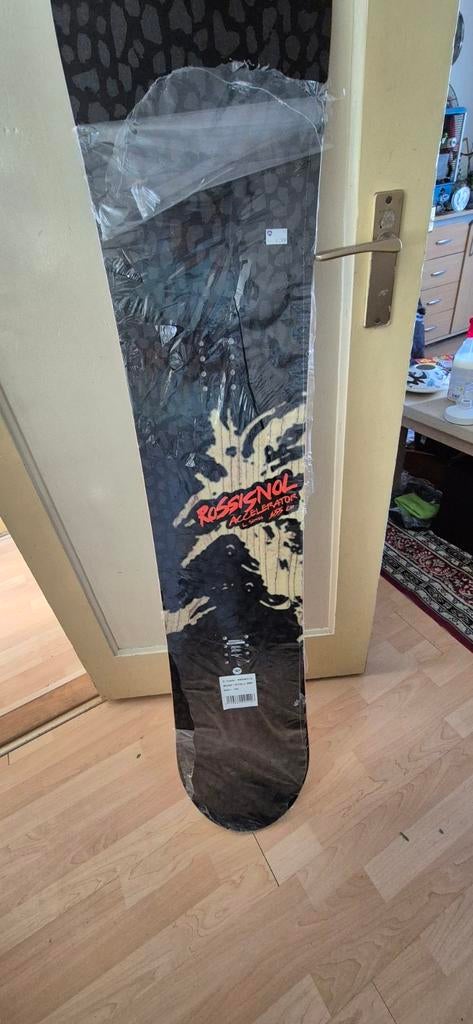 Nieuw Rossignol Accelerator Snowboard 150cm zonder bindingen, Ophalen, Nieuw, Board