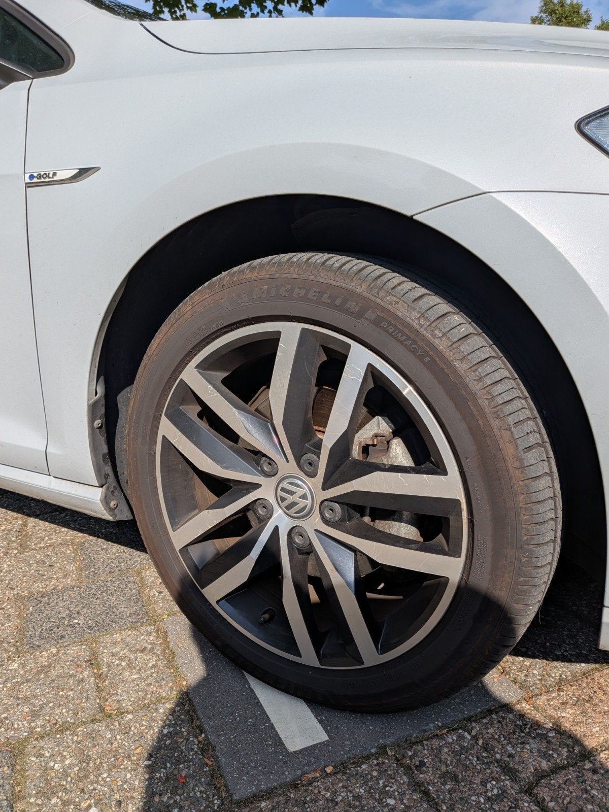 Foto 10 van Volkswagen e-Golf (2018) | Full Option | Dynaudio | Virtual