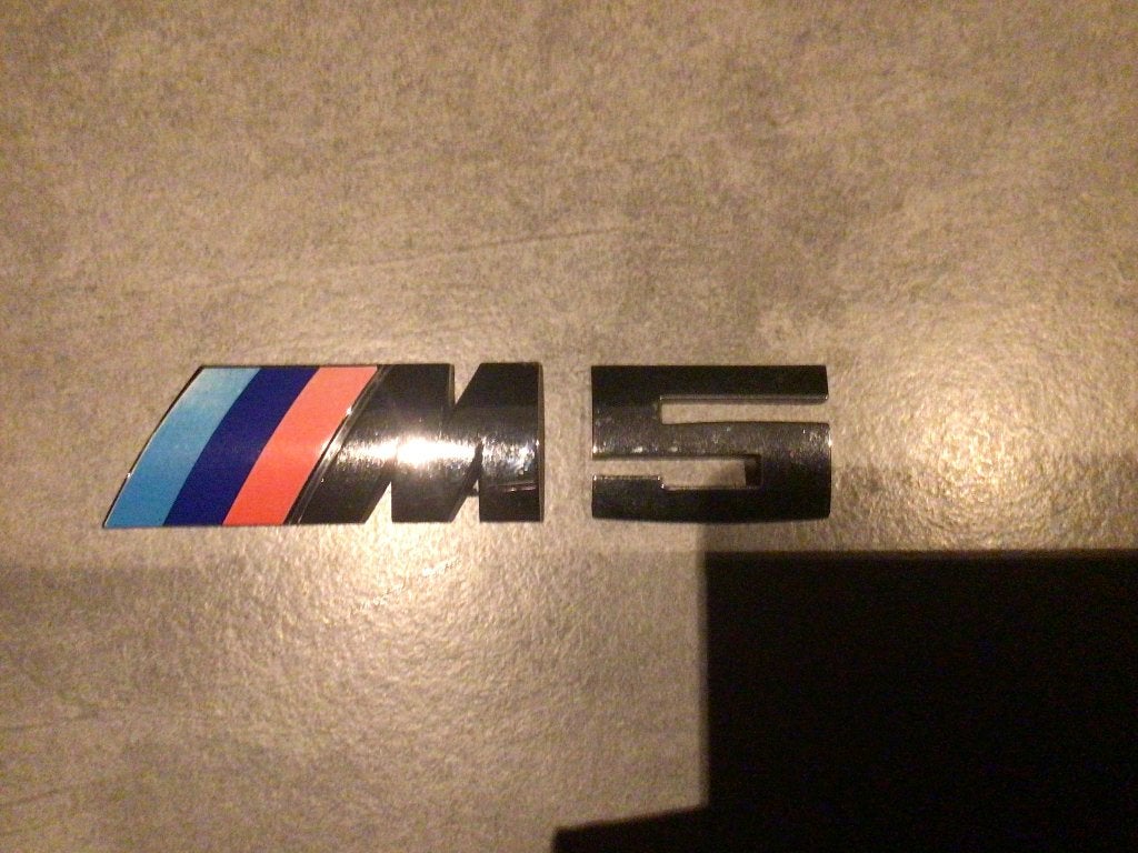Embleem BMW M5 e39 kofferbak, Gebruikt, Achterklep, Ophalen of Verzenden, Achter