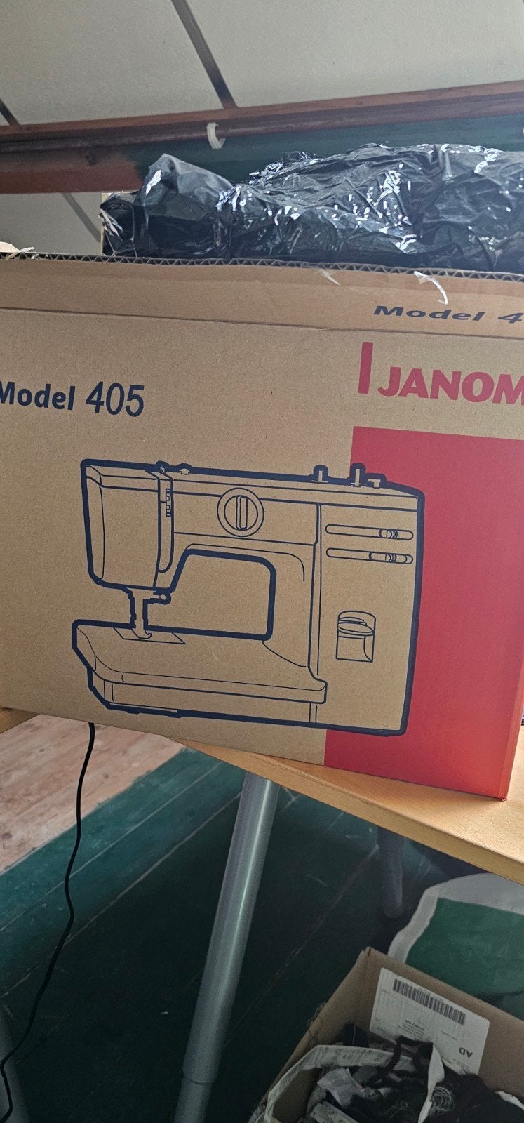 Janome Naaimachine Model 405 - Zo goed als nieuw, Hobby en Vrije tijd, Naaimachines en Toebehoren, Ophalen, Zo goed als nieuw