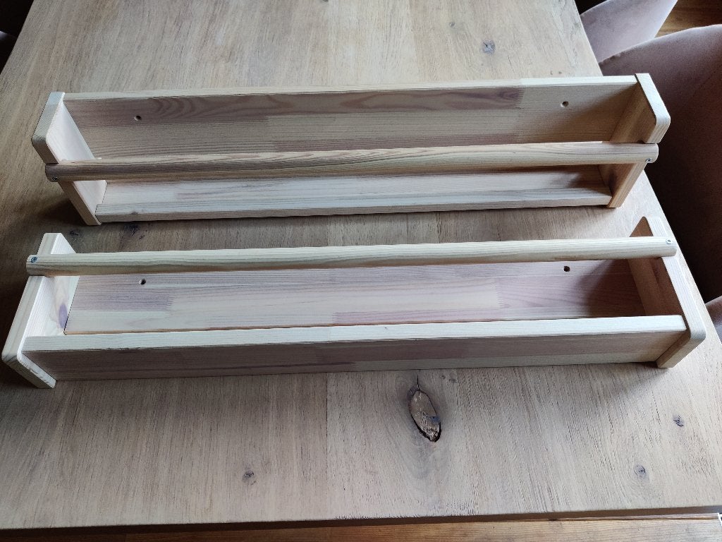 Ikea flisat wandopberger of boekenrek 2 stuks ZGAN, Ophalen of Verzenden, Zo goed als nieuw