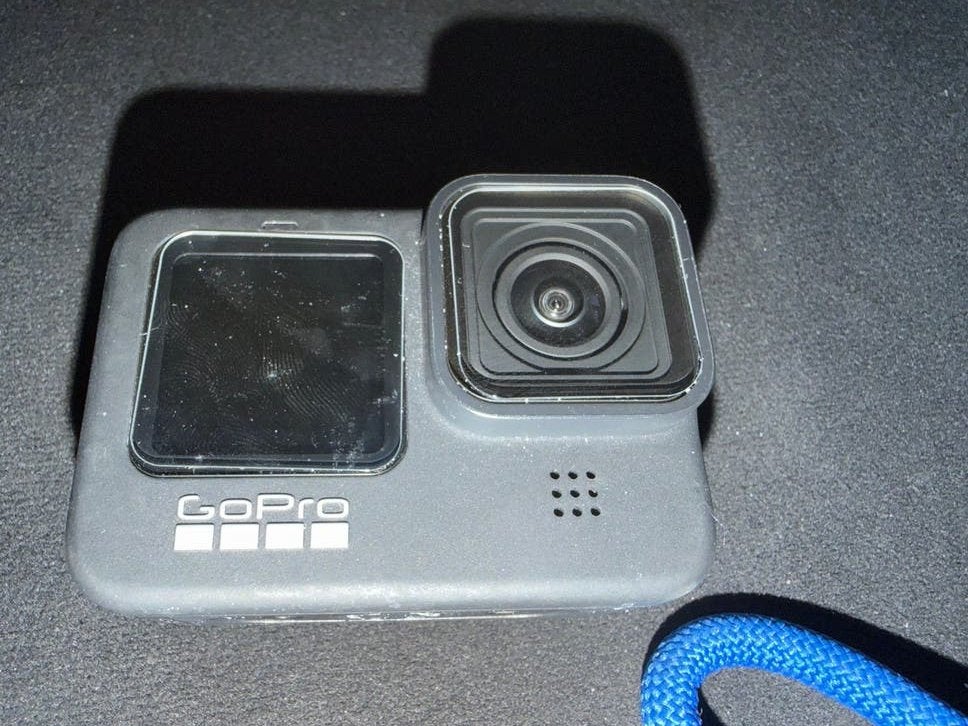 GoPro Hero 9 Black met beschermhoes en schermbescherming, Ophalen of Verzenden, Zo goed als nieuw, GoPro