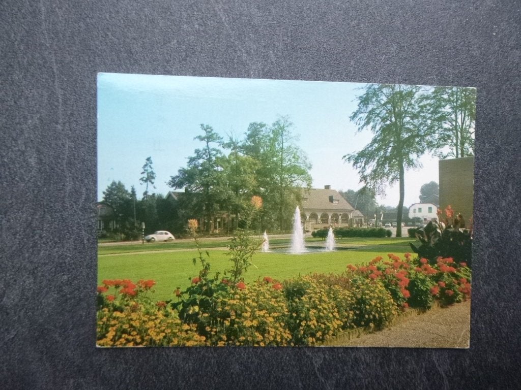 Doorn, gemeentehuis-postkantoor/auto 1975, Verzenden, 1960 tot 1980, Gelopen, Utrecht