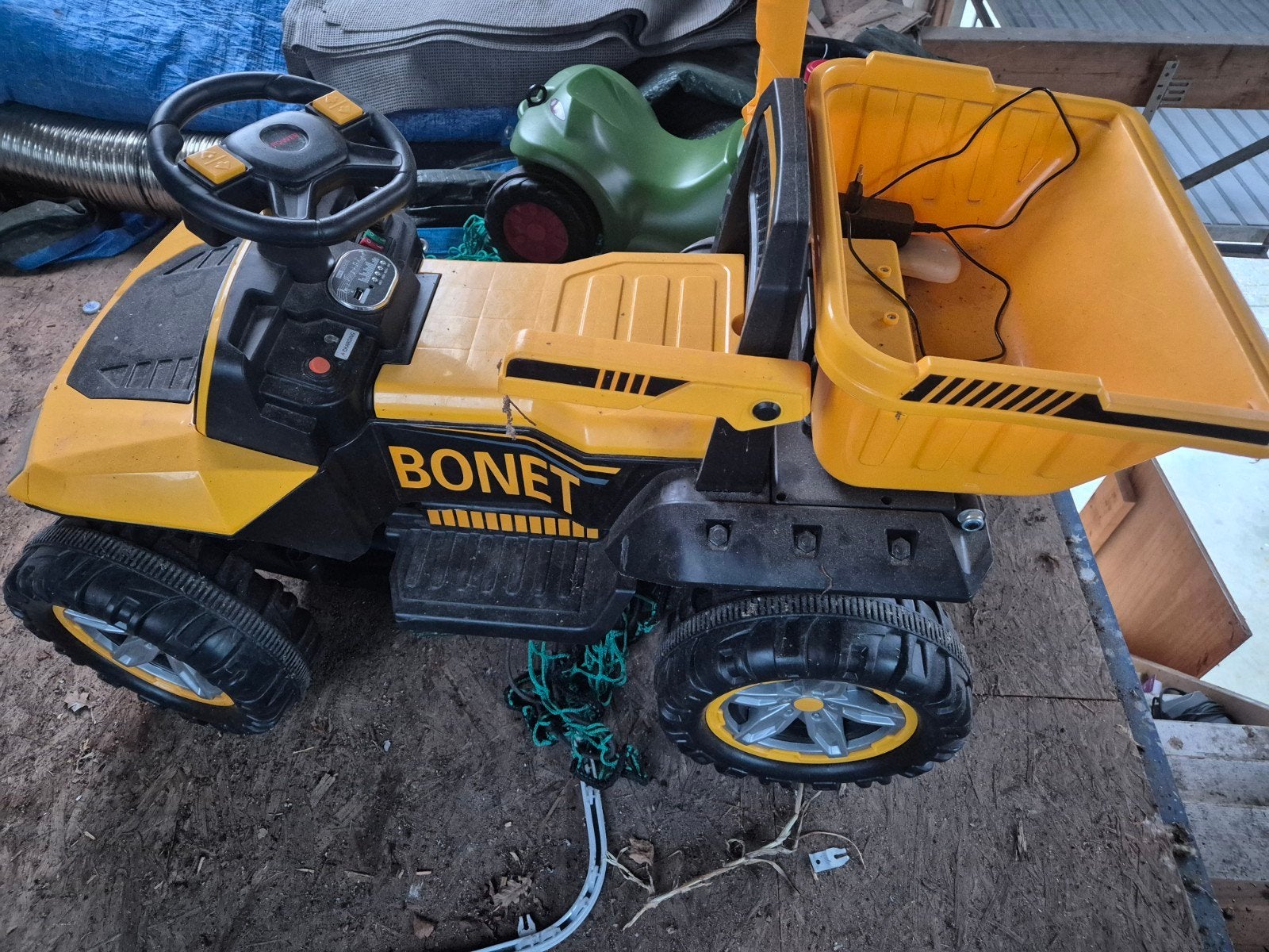 Elektrische kinder tractor met kiepbak (niet werkend), Ophalen, Gebruikt, Trapvoertuig