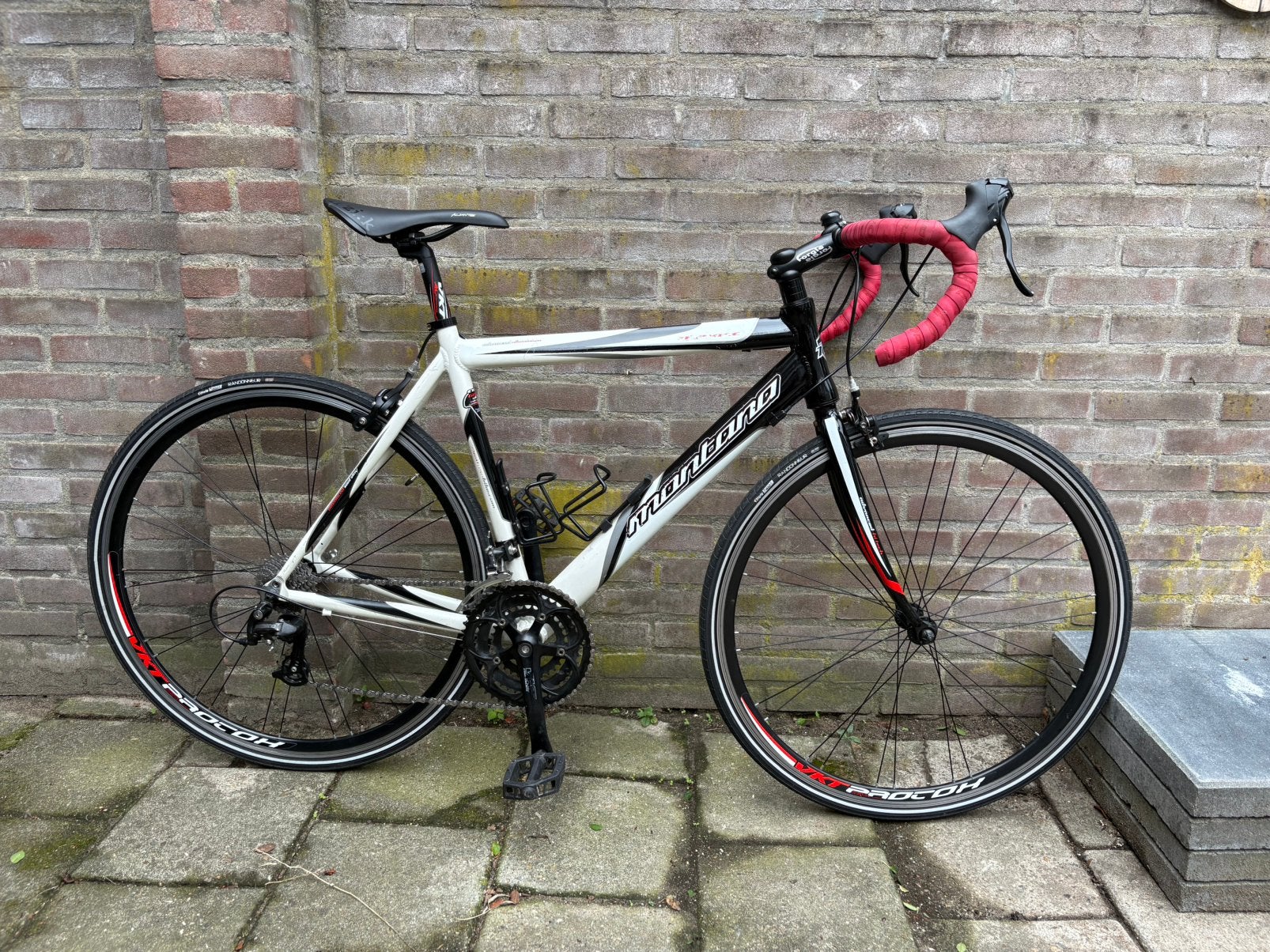 Montana racefiets, Fietsen en Brommers, 28 inch, Gebruikt, Velgrem, Aluminium