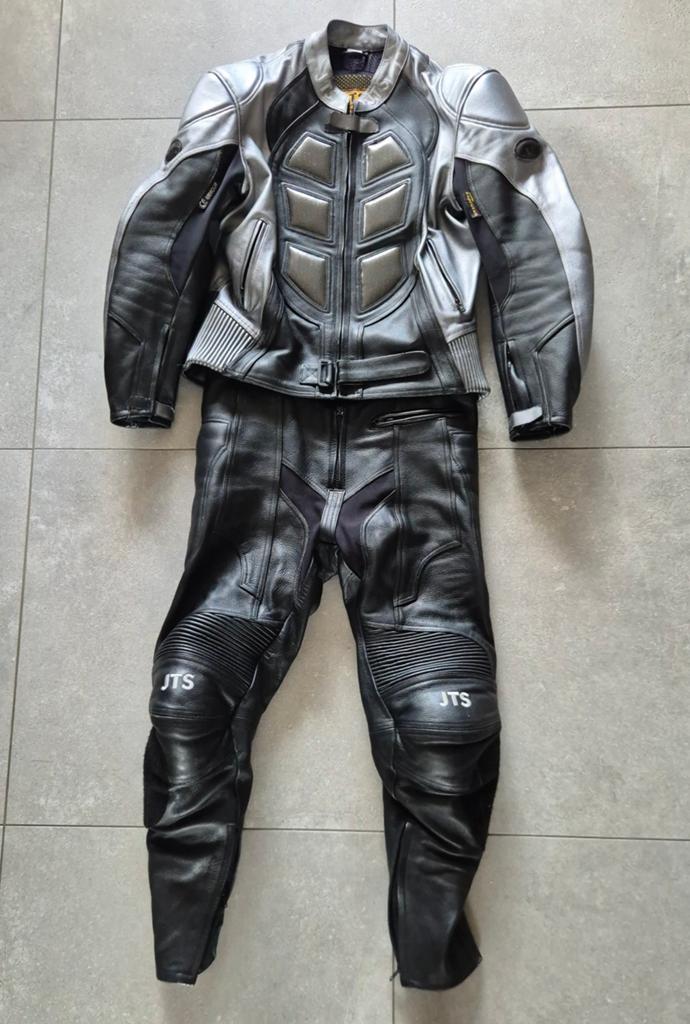 JTS motorpak leer mt 50. Zwart-zilver. Met alle protectie., Motoren, Kleding | Motorkleding, JTS, Ophalen of Verzenden, Tweedehands