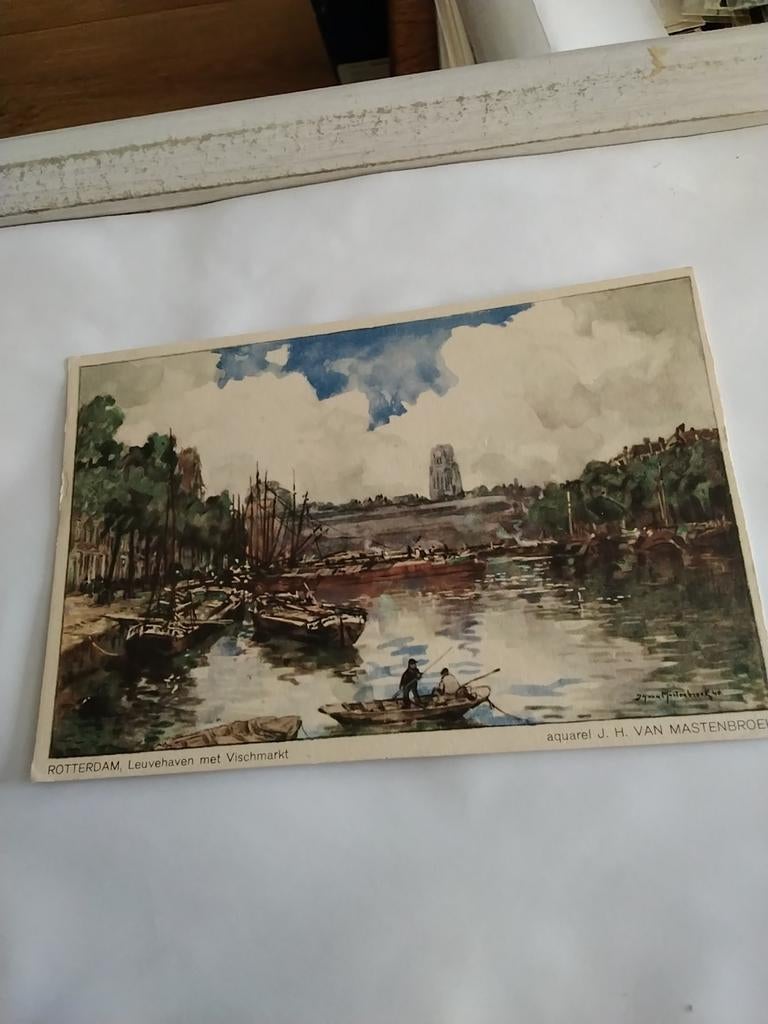 ROTTERDAM  LEUVENHAVEN MET VISCHMARKT 1940, Ophalen of Verzenden, 1920 tot 1940, Zuid-Holland