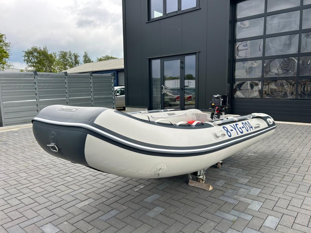 Hele nette Nimarine 390 ALU met 6 PK Tohatsu bbm, Watersport en Boten, Rubberboten, Ophalen, Zo goed als nieuw, Mercury, Overige materialen