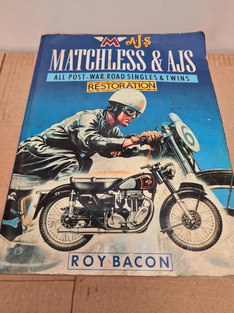 Matchless & AJS Restauratieboek - Roy Bacon, Boeken, Motoren, Verzenden, Gelezen, Roy Bacon, Algemeen