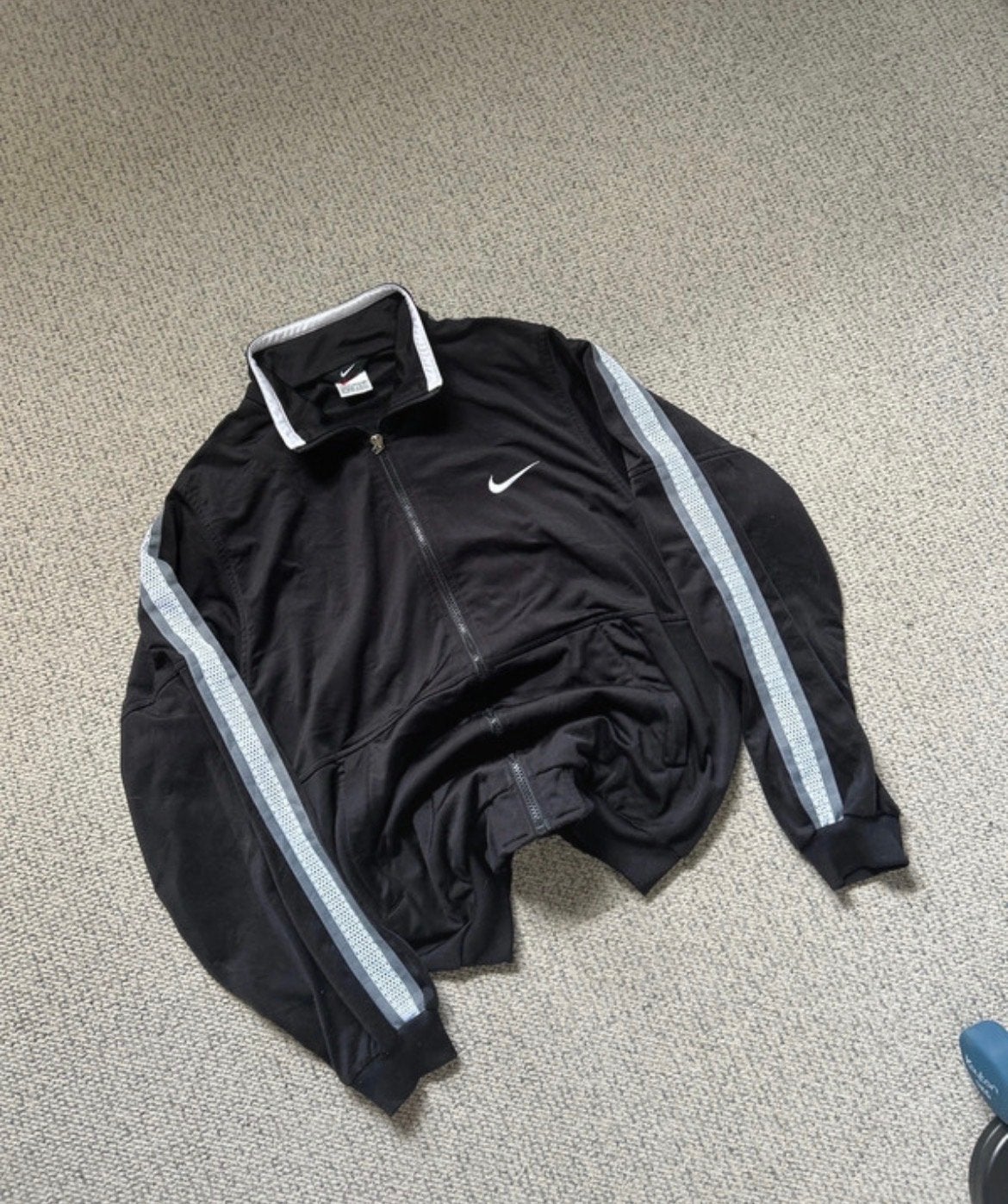 Nike Track Jacket Zwart Maat M, Ophalen of Verzenden, Zo goed als nieuw, Maat 48/50 (M), Zwart
