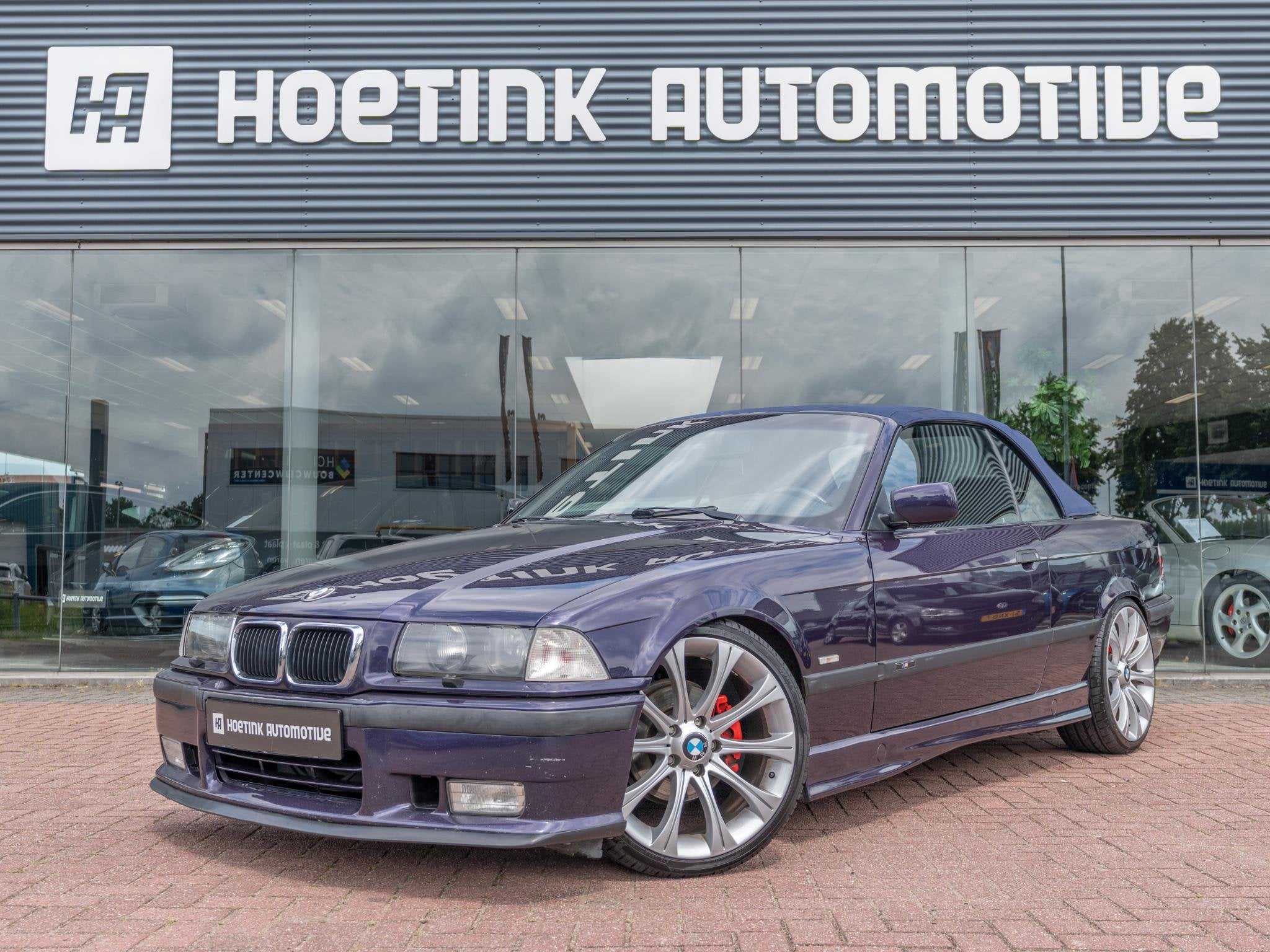 BMW 3-serie Cabrio 320i | Automaat | M-Sport, Auto's, BMW, Automaat, Gebruikt, Overige kleuren, 4 stoelen