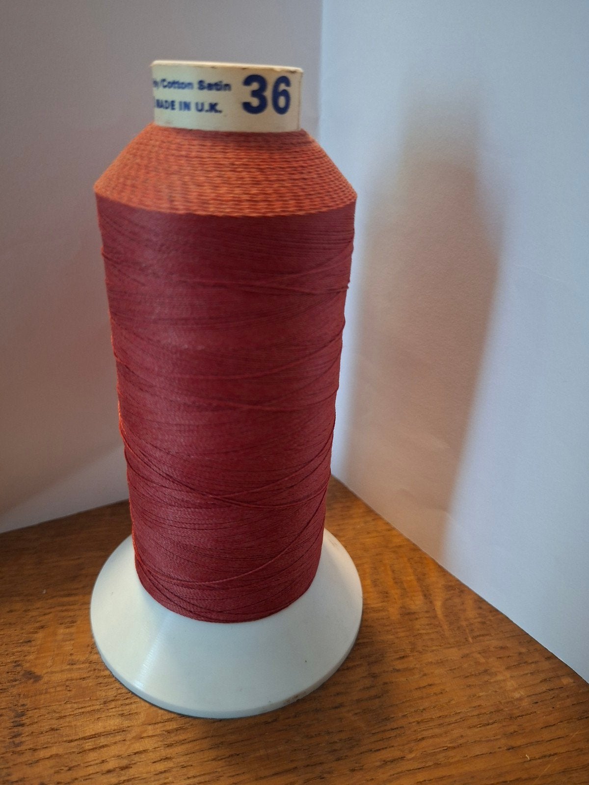 2 x barbour Garenklos rood -, Ophalen of Verzenden, Gebruikt, Garen of Naald(en)