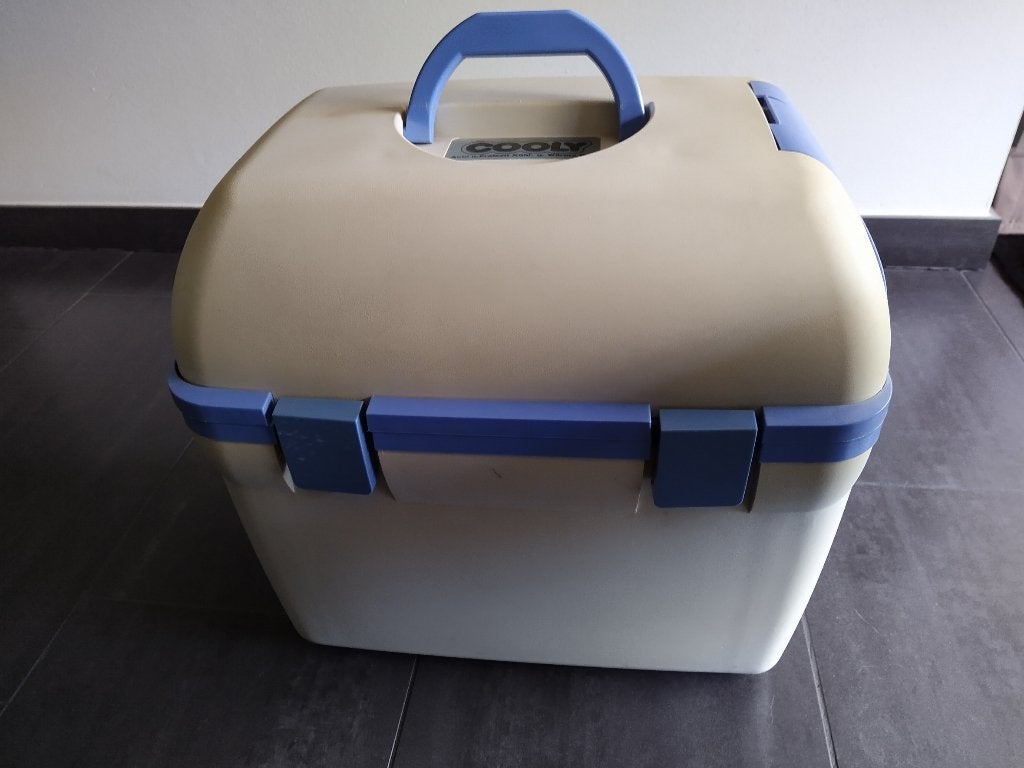 Koelbox 12V Waeco Cooly, Ophalen, Zo goed als nieuw, Koelbox, Elektrisch