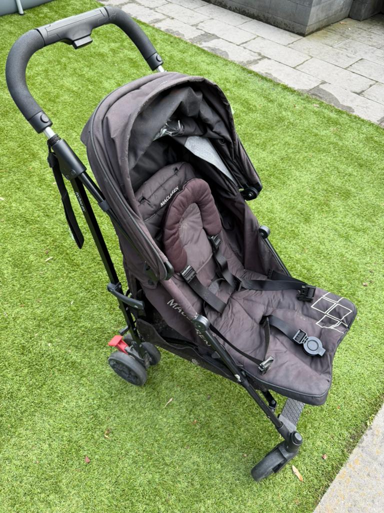 Maclaren Techno Arc Buggy – Zwart – Goede staat, Kinderen en Baby's, Buggy's, Ophalen, Gebruikt, Maclaren, Verstelbare rugleuning