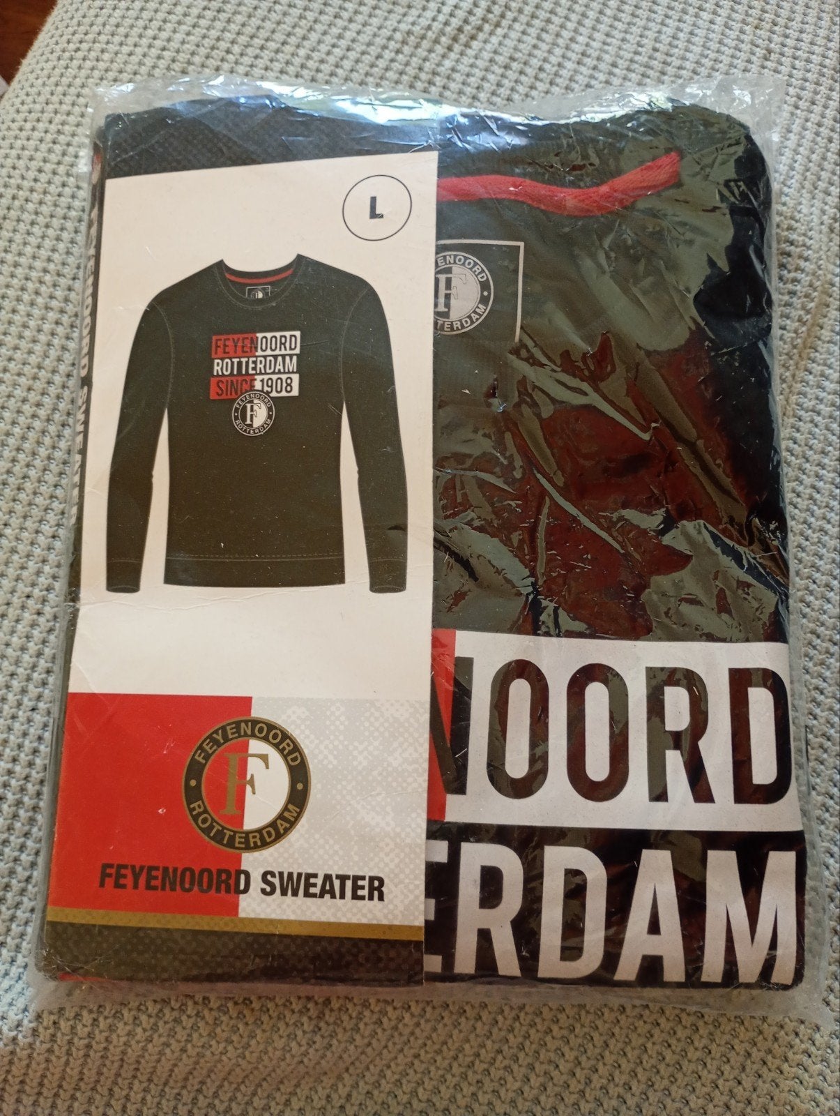 Nieuw sweater Feyenoord maat L en M, Ophalen of Verzenden, Nieuw
